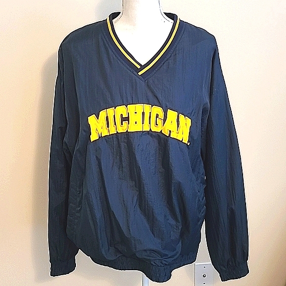 Tops - Michigan Pullover